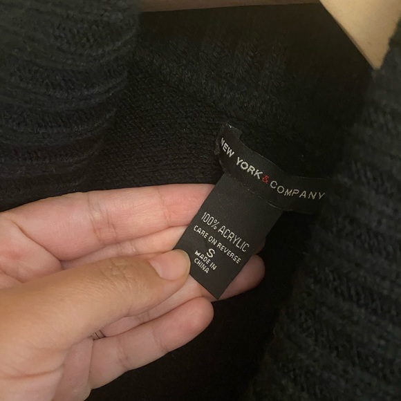 Cardigan - Picture 4 of 4